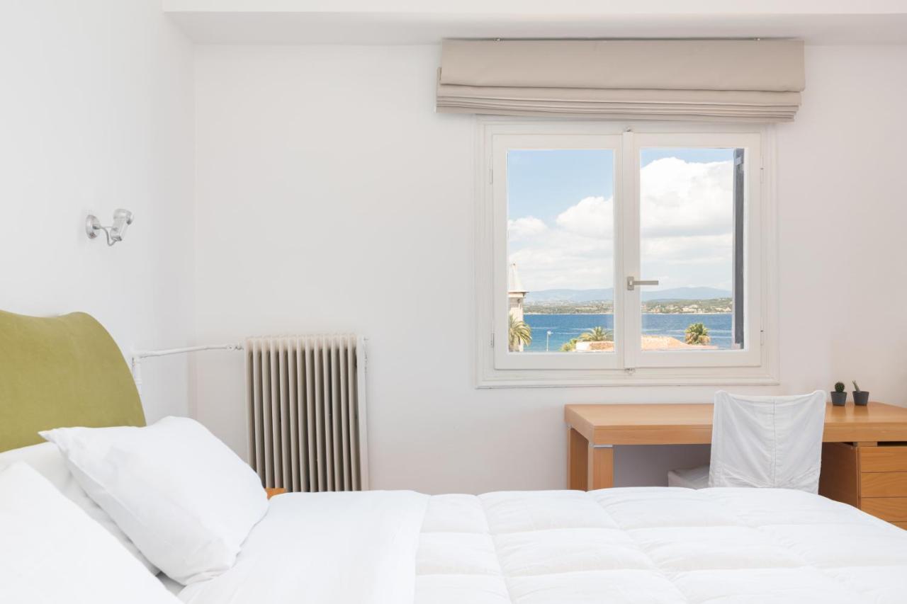 Hotel Roumani Spetses Town Extérieur photo